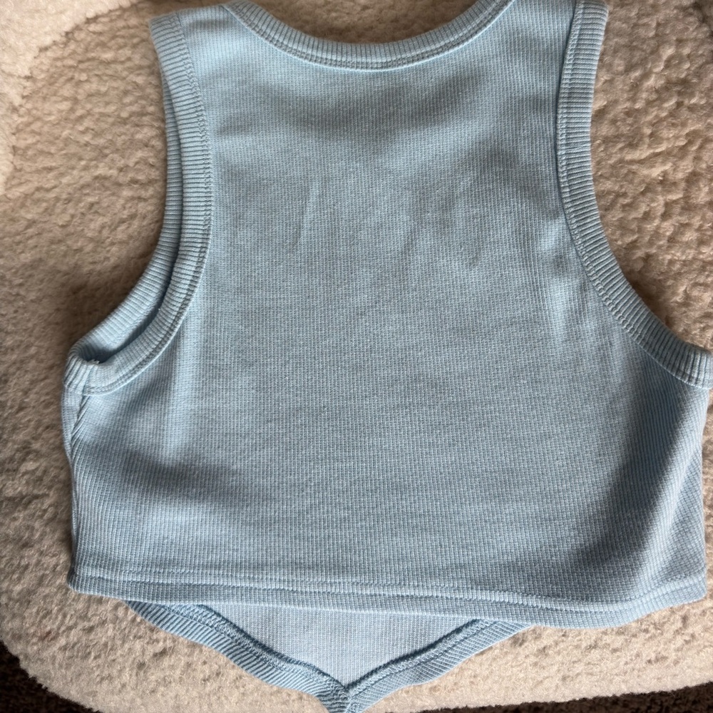 Light Blue Ribbed Tank Top - Picture 2 of 2